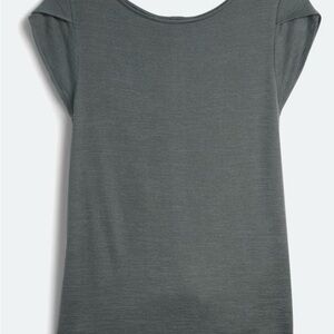 Market & Spruce Charcoal Short Sleeve Top
